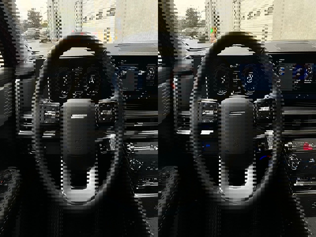 Used 2025 Hyundai Santa Fe SEL image 32