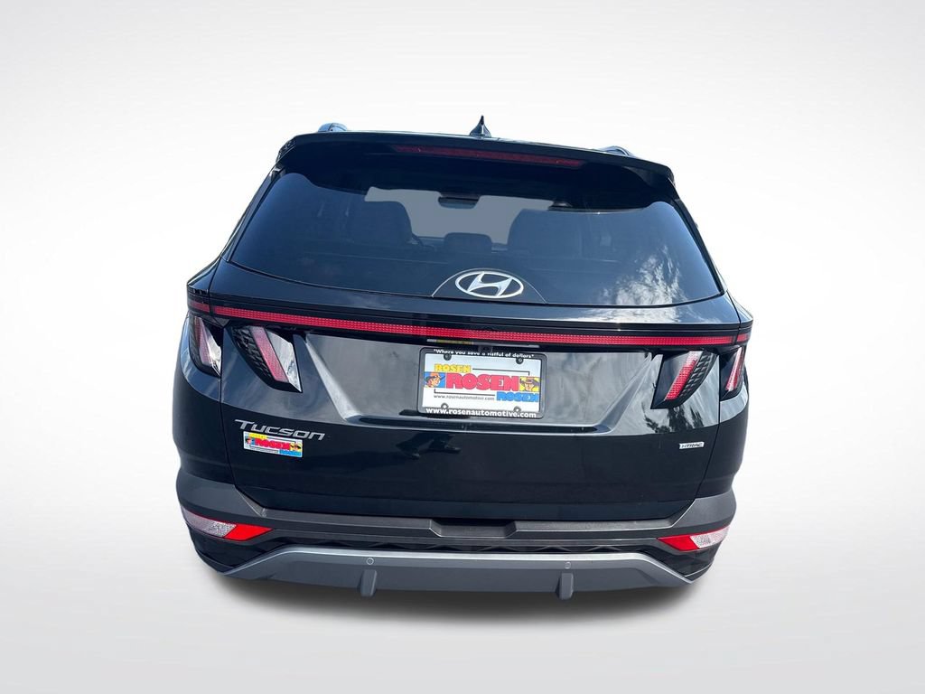 Certified 2024 Hyundai Tucson Limited AWD/4WD image 4