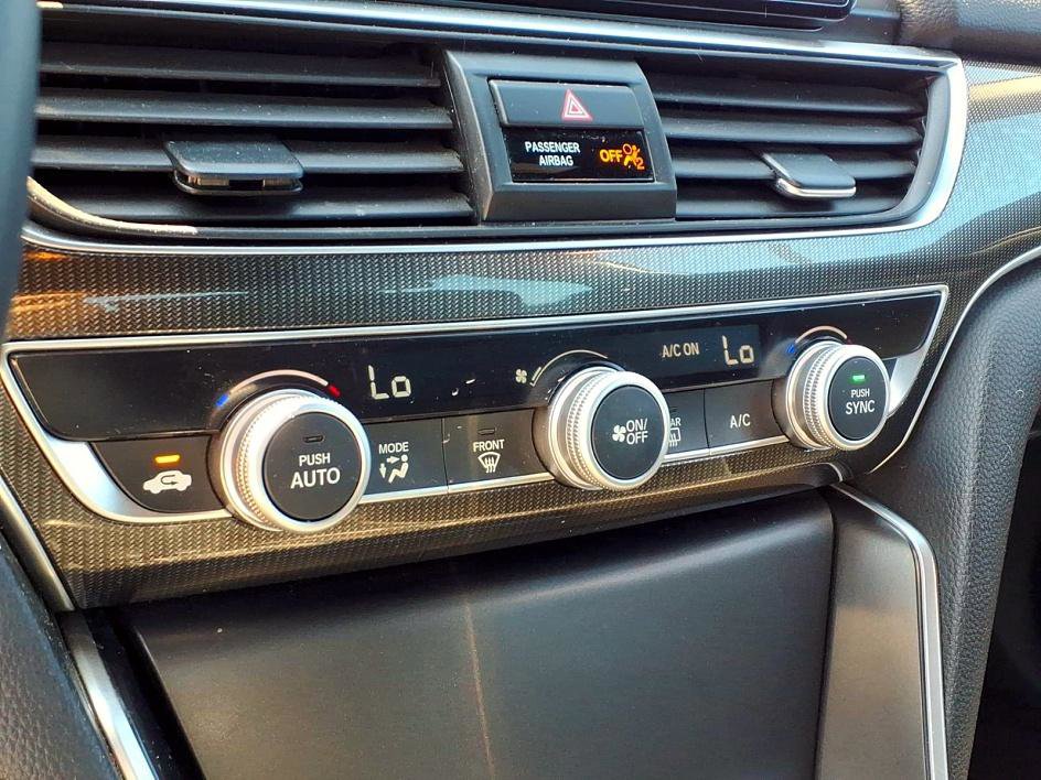 Used 2018 Honda Accord Sport image 19
