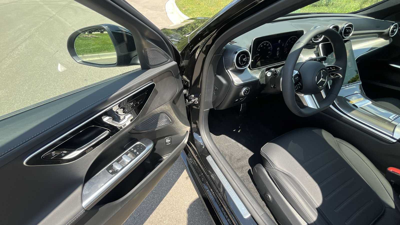 New 2026 Mercedes-Benz C 300 4MATIC Sedan image 15
