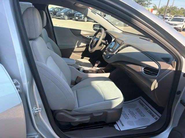 Used 2020 Chevrolet Malibu LS FWD image 20