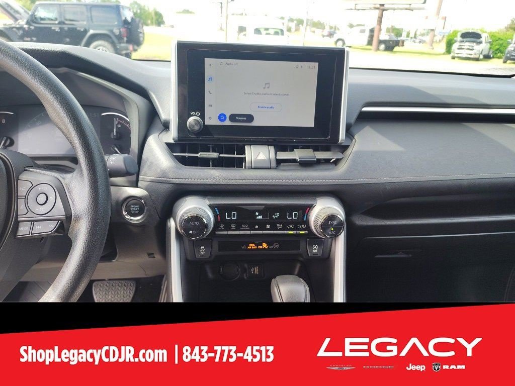 Used 2024 Toyota RAV4 XLE image 18
