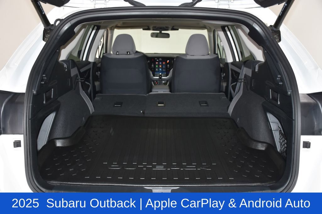 Used 2025 Subaru Outback Premium AWD/4WD image 29