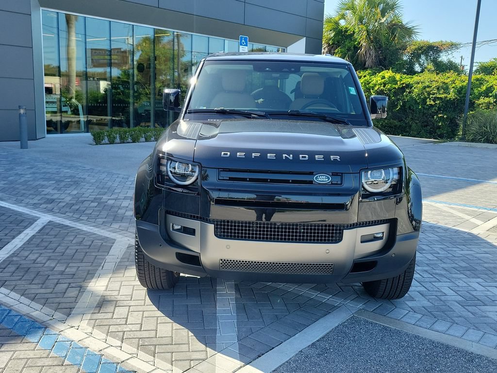 New 2026 Land Rover Defender 110 S AWD/4WD image 8