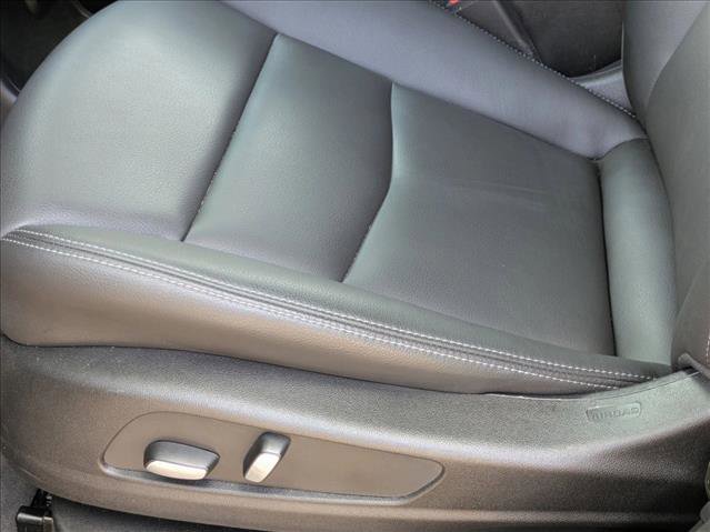 Used 2023 Cadillac XT6 Luxury FWD image 4