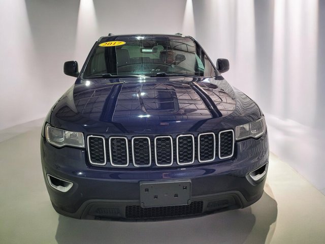 Used 2017 Jeep Grand Cherokee Laredo w/ Trailer Tow Group IV image 12