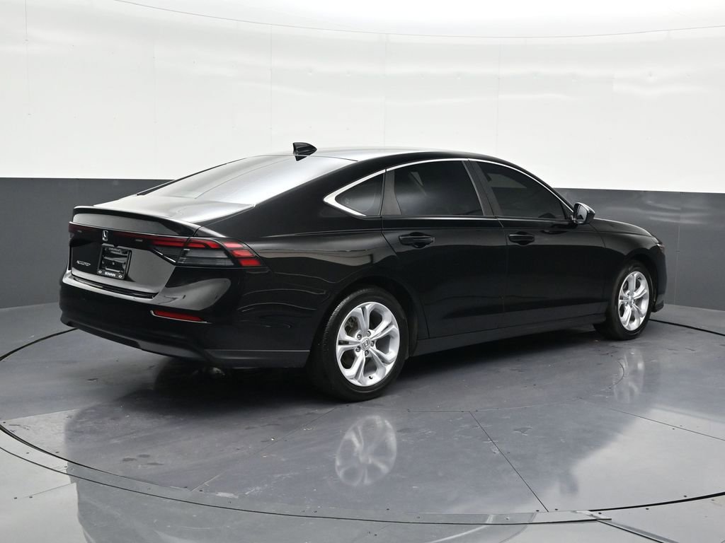 Used 2023 Honda Accord LX image 5