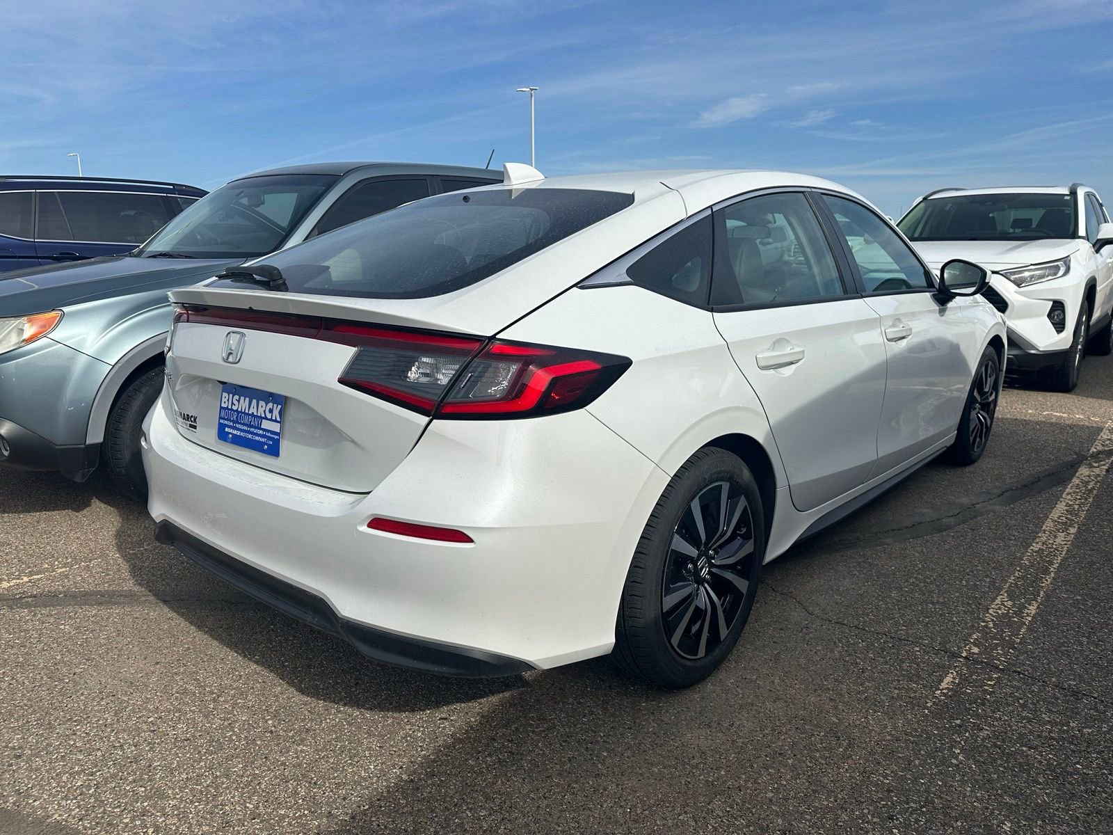 Used 2024 Honda Civic EX-L image 3