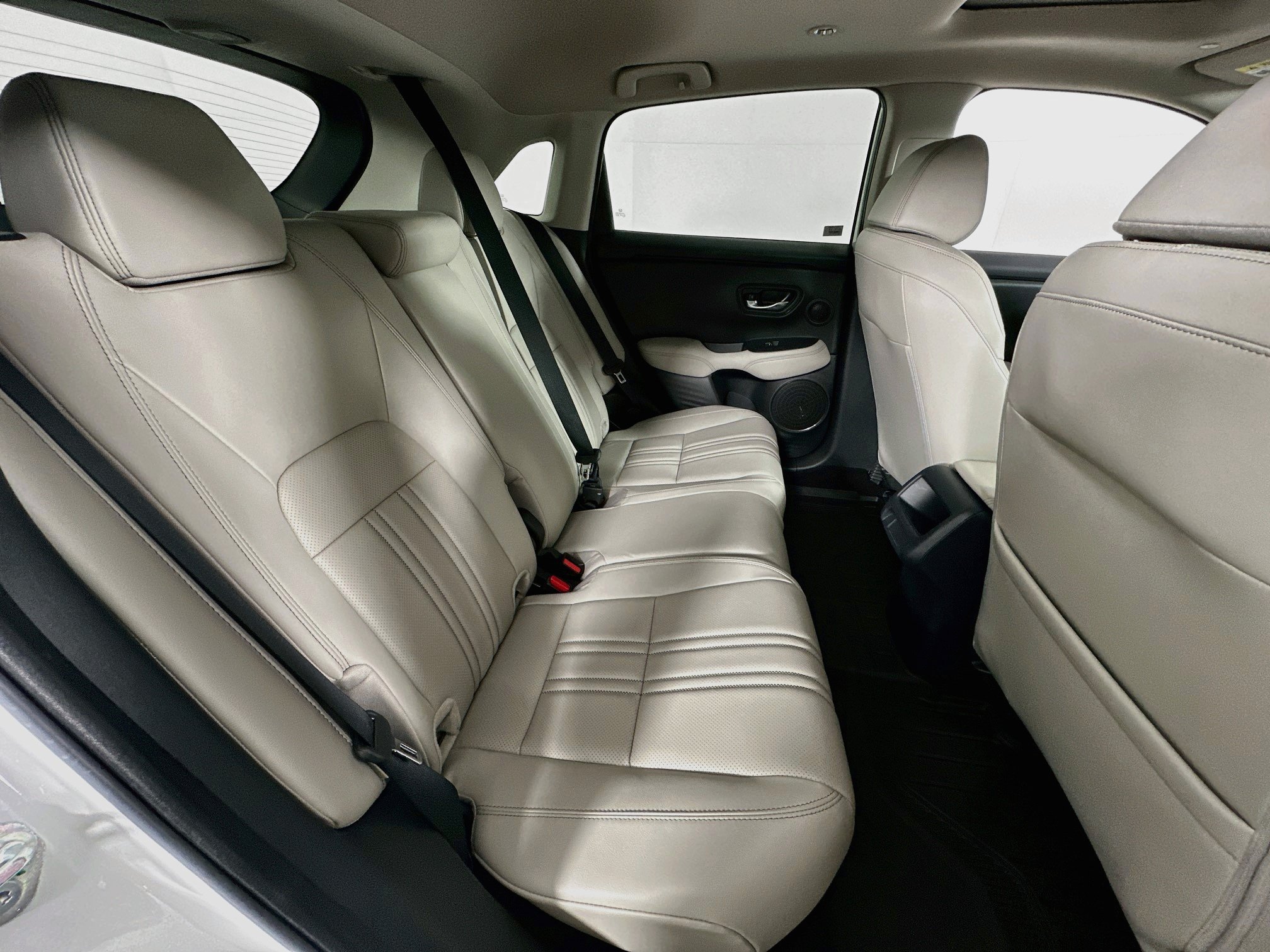 Used 2023 Honda HR-V EX-L image 26