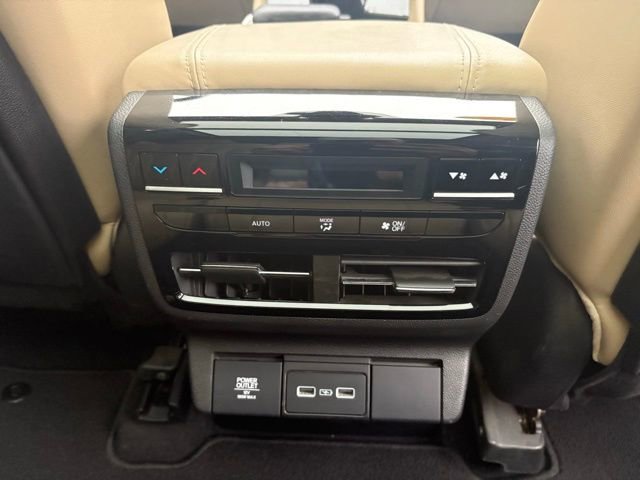 Used 2022 Acura MDX FWD w/ Technology Package image 34