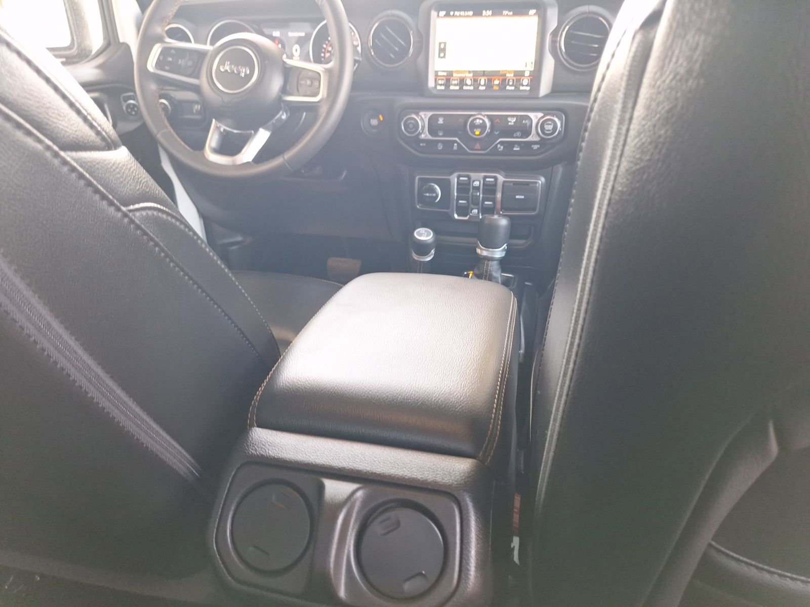 Used 2023 Jeep Gladiator Overland image 33