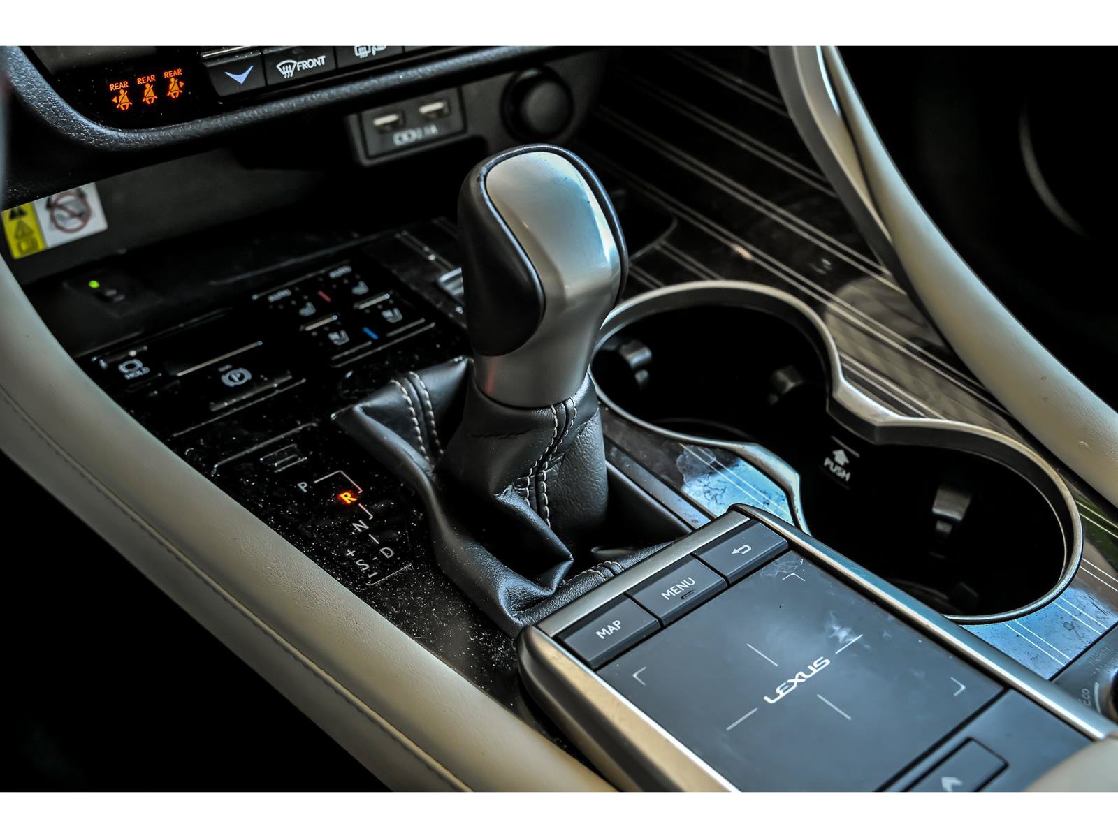 Used 2021 Lexus RX 450h AWD w/ Luxury Package image 23