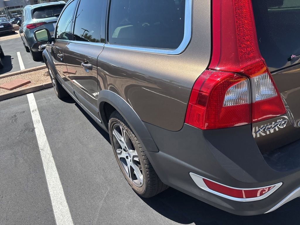 Used 2013 Volvo XC70 T6 image 4