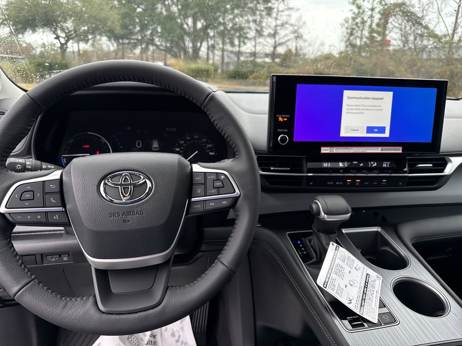 New 2025 Toyota Sienna XLE w/ XLE Plus Package FWD image 16