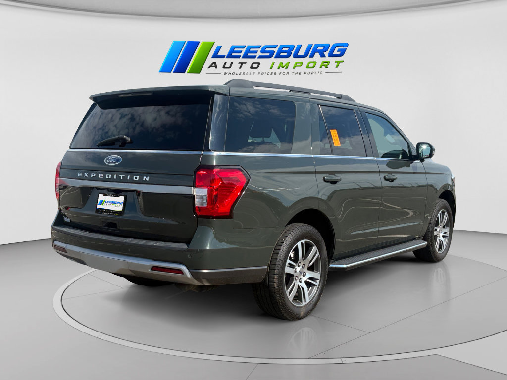 Used 2022 Ford Expedition XLT AWD/4WD image 5