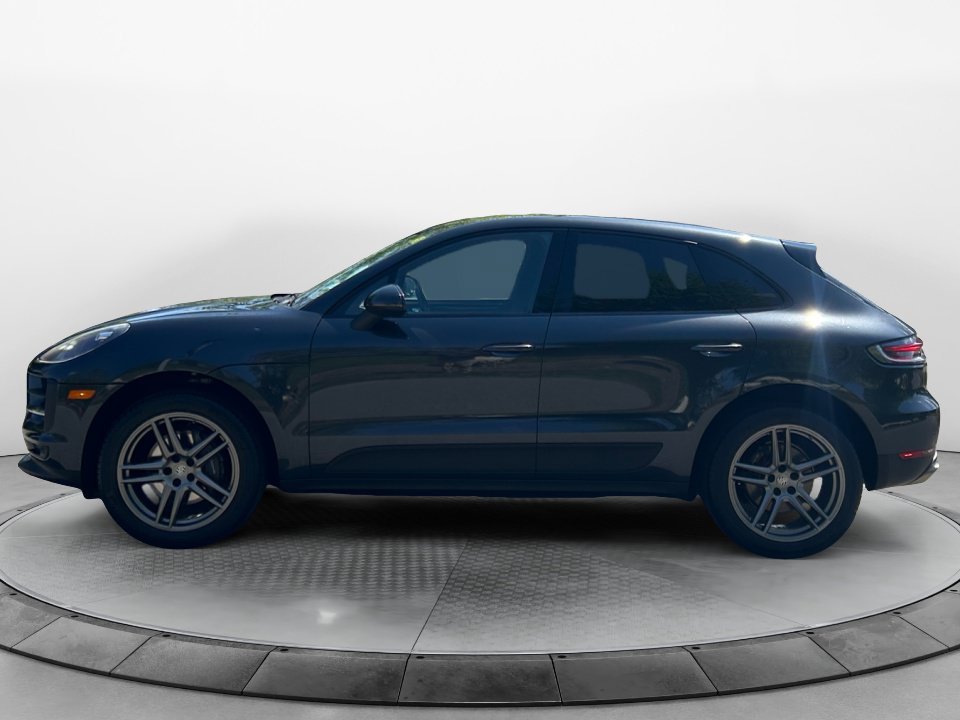 Used 2021 Porsche Macan AWD/4WD image 4