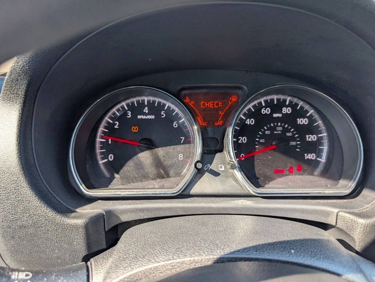 Used 2014 Nissan Versa Note S FWD image 23