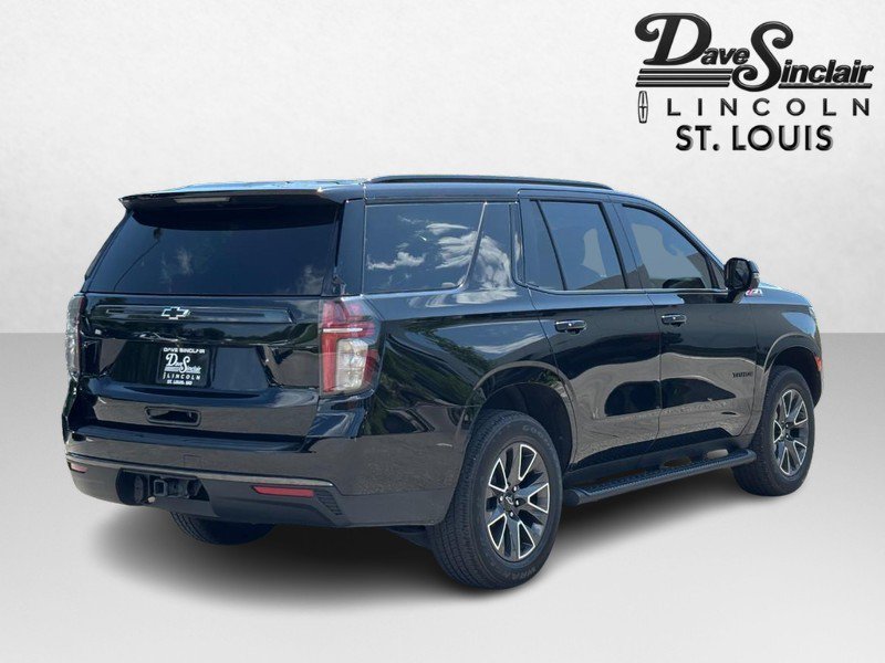 Used 2021 Chevrolet Tahoe Z71 w/ Luxury Package AWD/4WD image 3