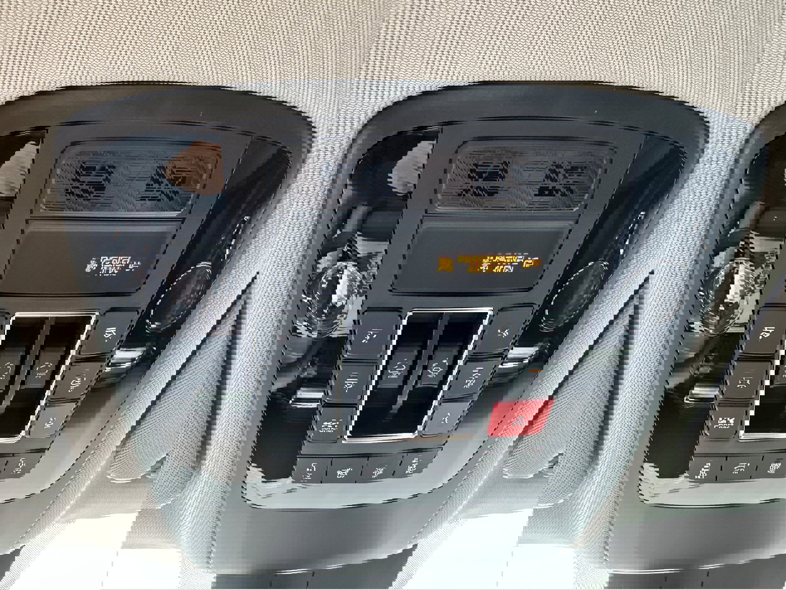 New 2026 Kia Carnival SX image 38