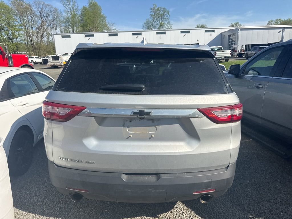Used 2020 Chevrolet Traverse LS AWD/4WD image 5