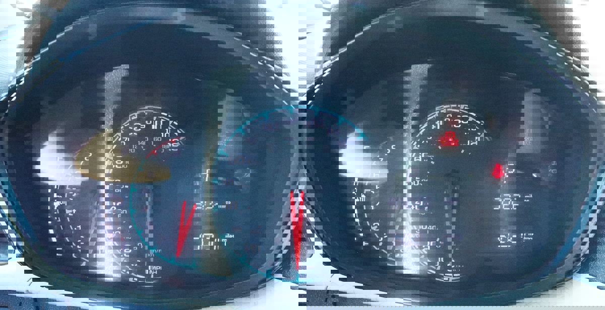 Used 2017 Chevrolet Spark LT FWD image 38