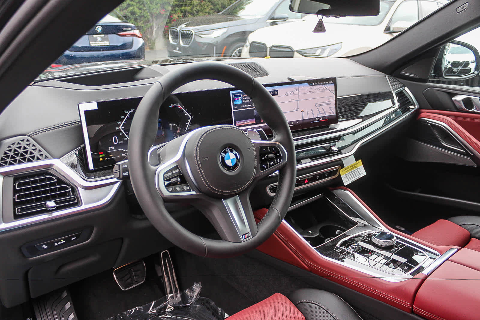 Used 2027 BMW X6 xDrive40i w/ Executive Package AWD/4WD image 16