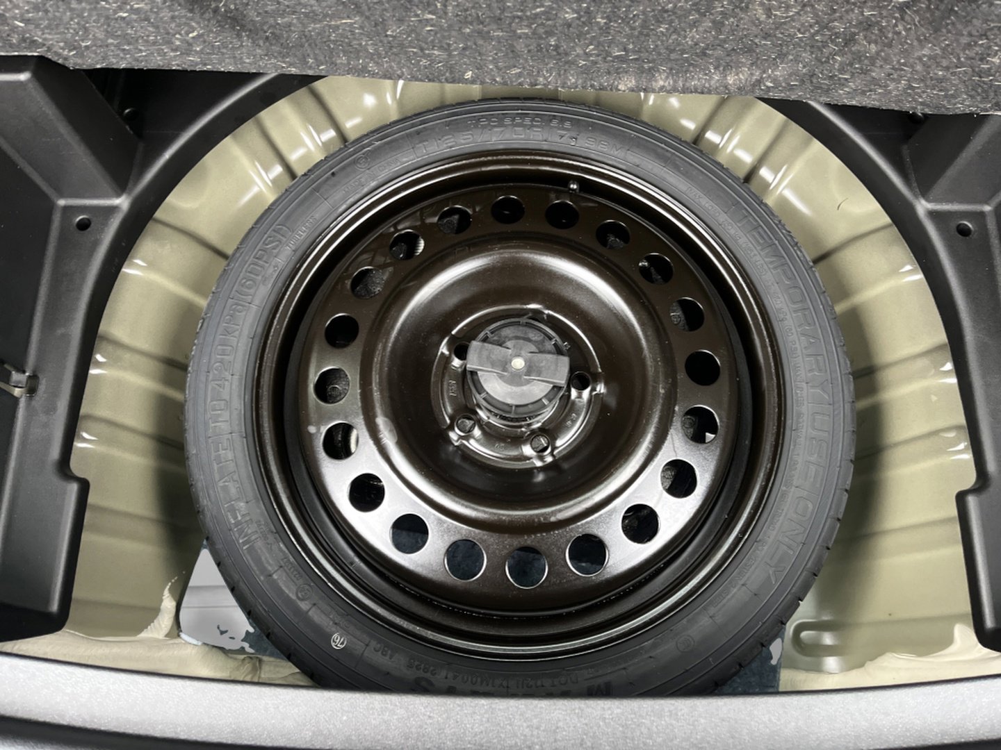 New 2026 Chevrolet Equinox LT image 13