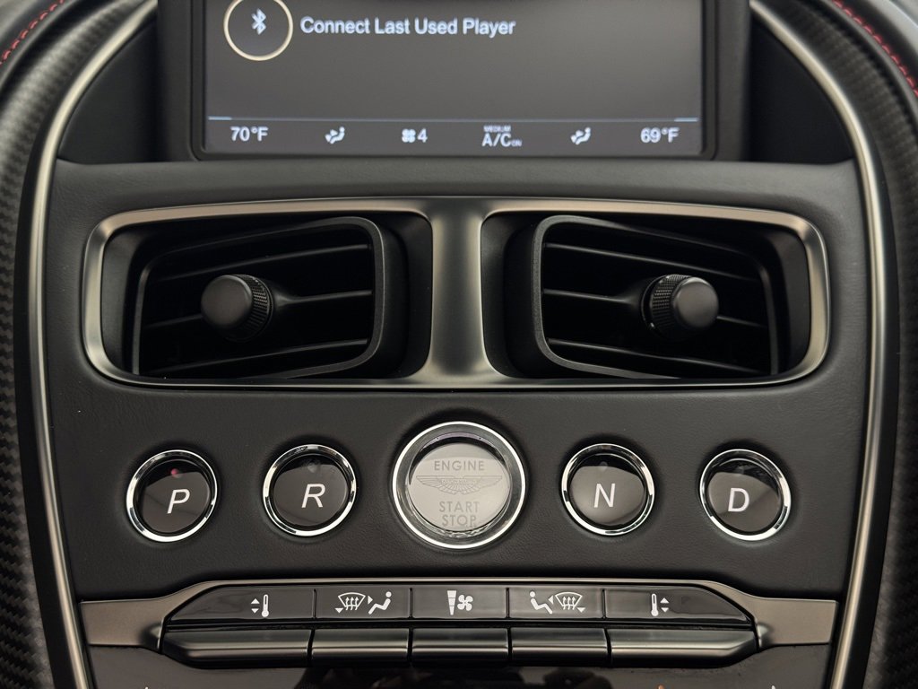 Used 2023 Aston Martin DB11 Volante image 31