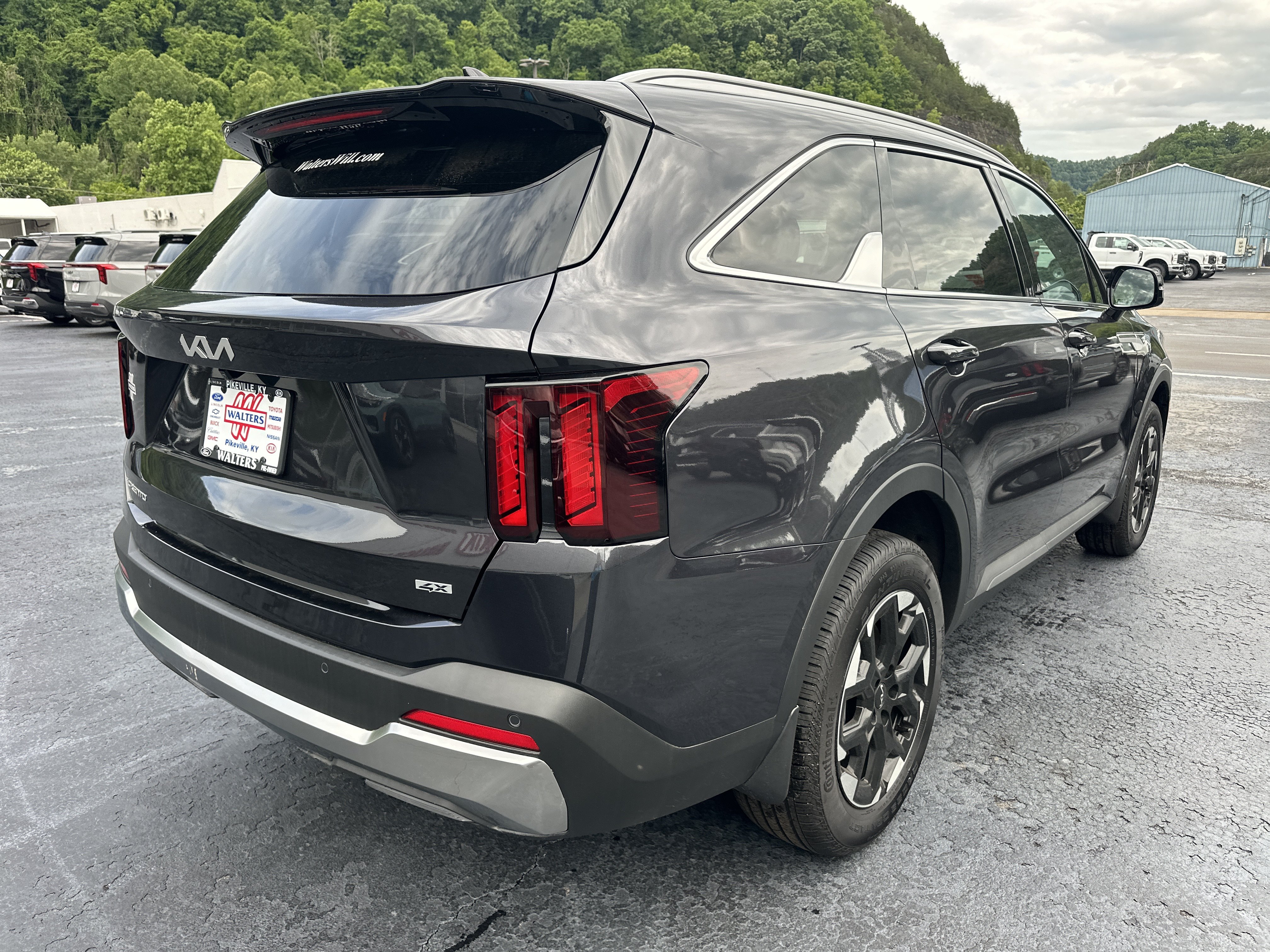 New 2026 Kia Sorento S w/ S Panoramic Sunroof Package AWD/4WD image 2