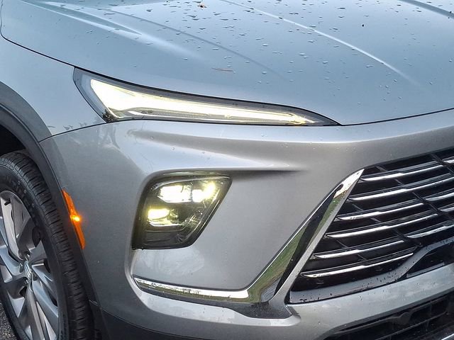 Used 2025 Buick Enclave Preferred image 10