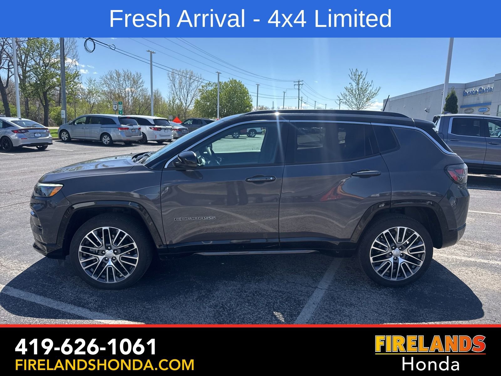Used 2024 Jeep Compass Limited w/ Elite Group AWD/4WD image 1