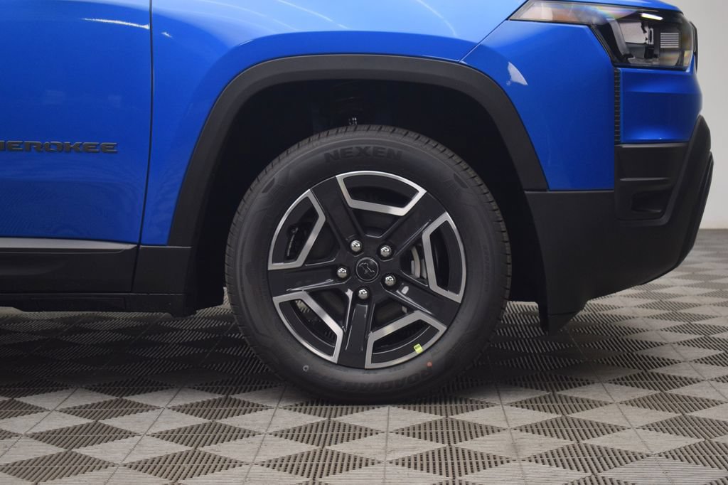 New 2026 Jeep Cherokee Limited AWD/4WD image 8