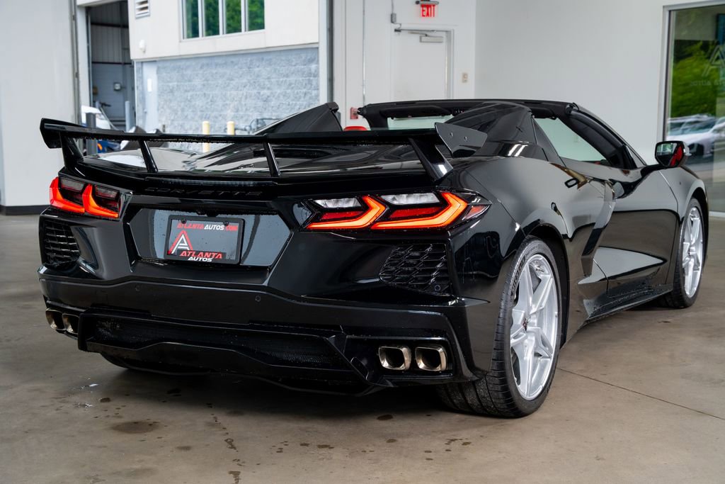 Used 2023 Chevrolet Corvette Stingray Premium Conv w/ Z51 Performance Package RWD image 12