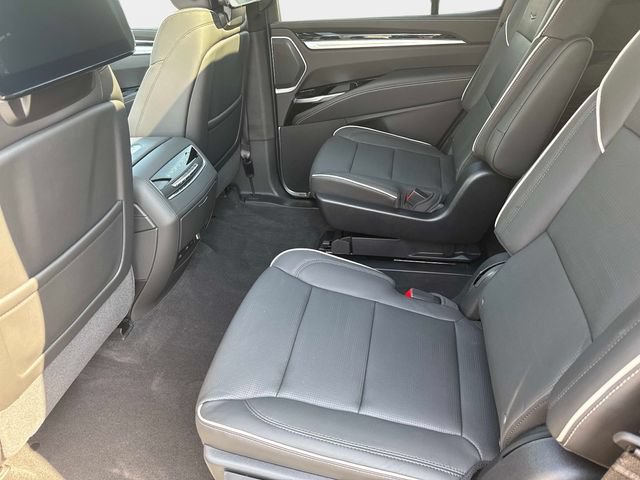 New 2026 Cadillac Escalade Sport w/ Touring Package AWD/4WD image 15