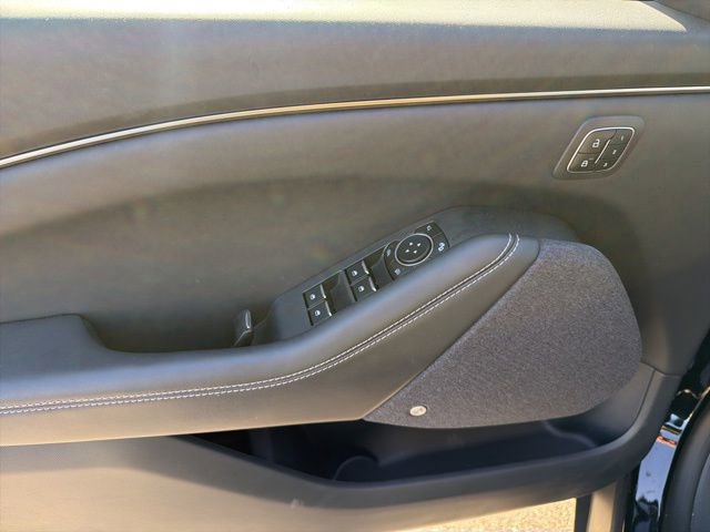 Used 2025 Ford Mustang Mach-E Premium RWD image 13