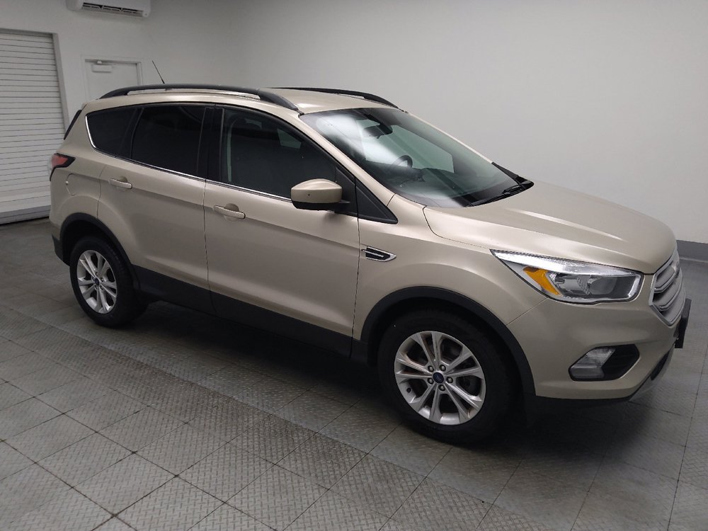 Used 2018 Ford Escape SE FWD image 11