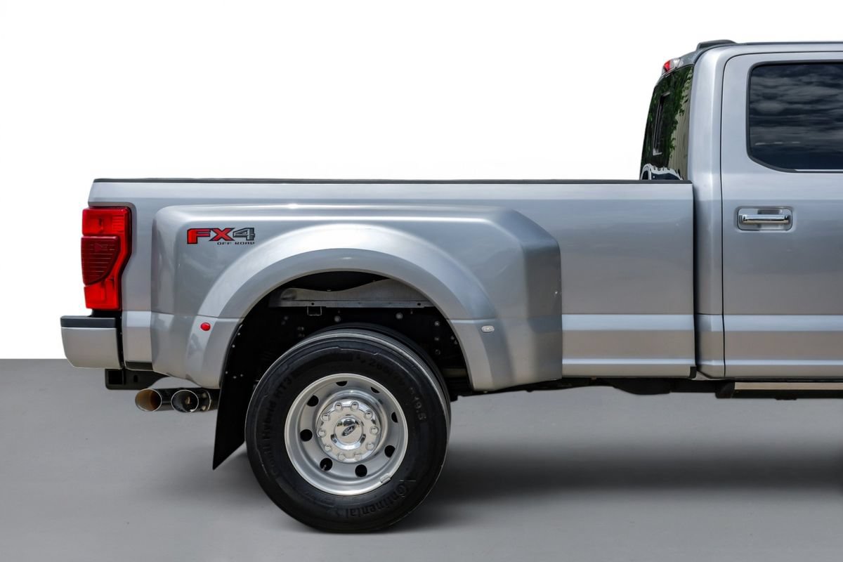 Used 2022 Ford F450 Platinum w/ FX4 Off-Road Package AWD/4WD image 6