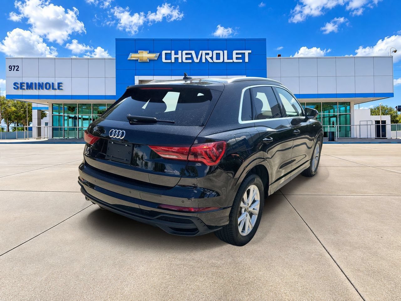 Used 2025 Audi Q3 2.0T Premium AWD/4WD image 3