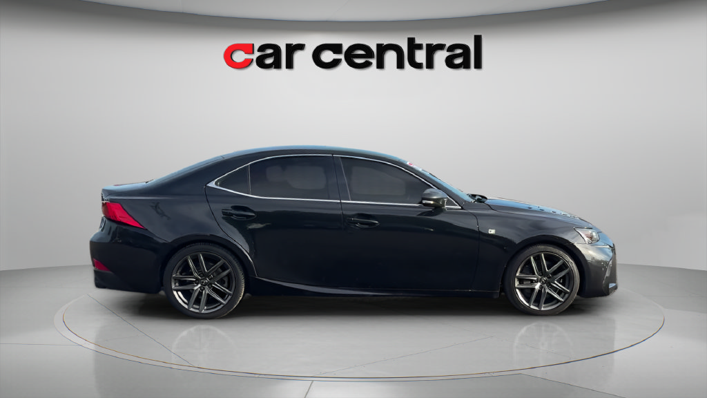 Used 2020 Lexus IS 350 F Sport w/ F Sport Package AWD/4WD image 6