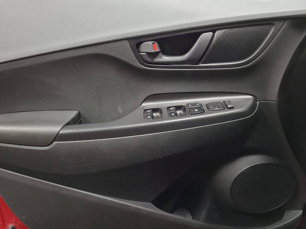 Used 2019 Hyundai Kona SEL image 22