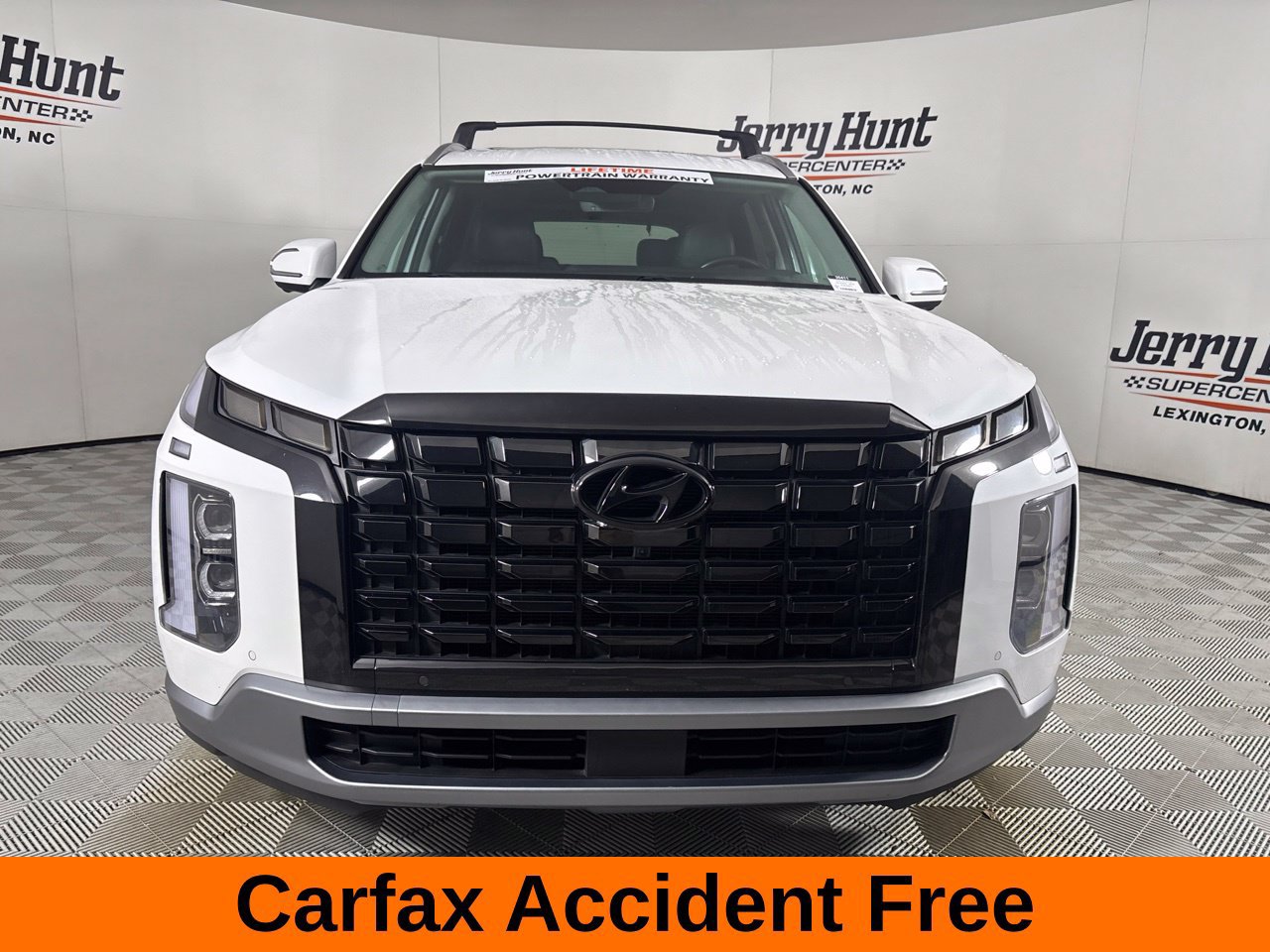 Used 2023 Hyundai Palisade Limited AWD/4WD image 3