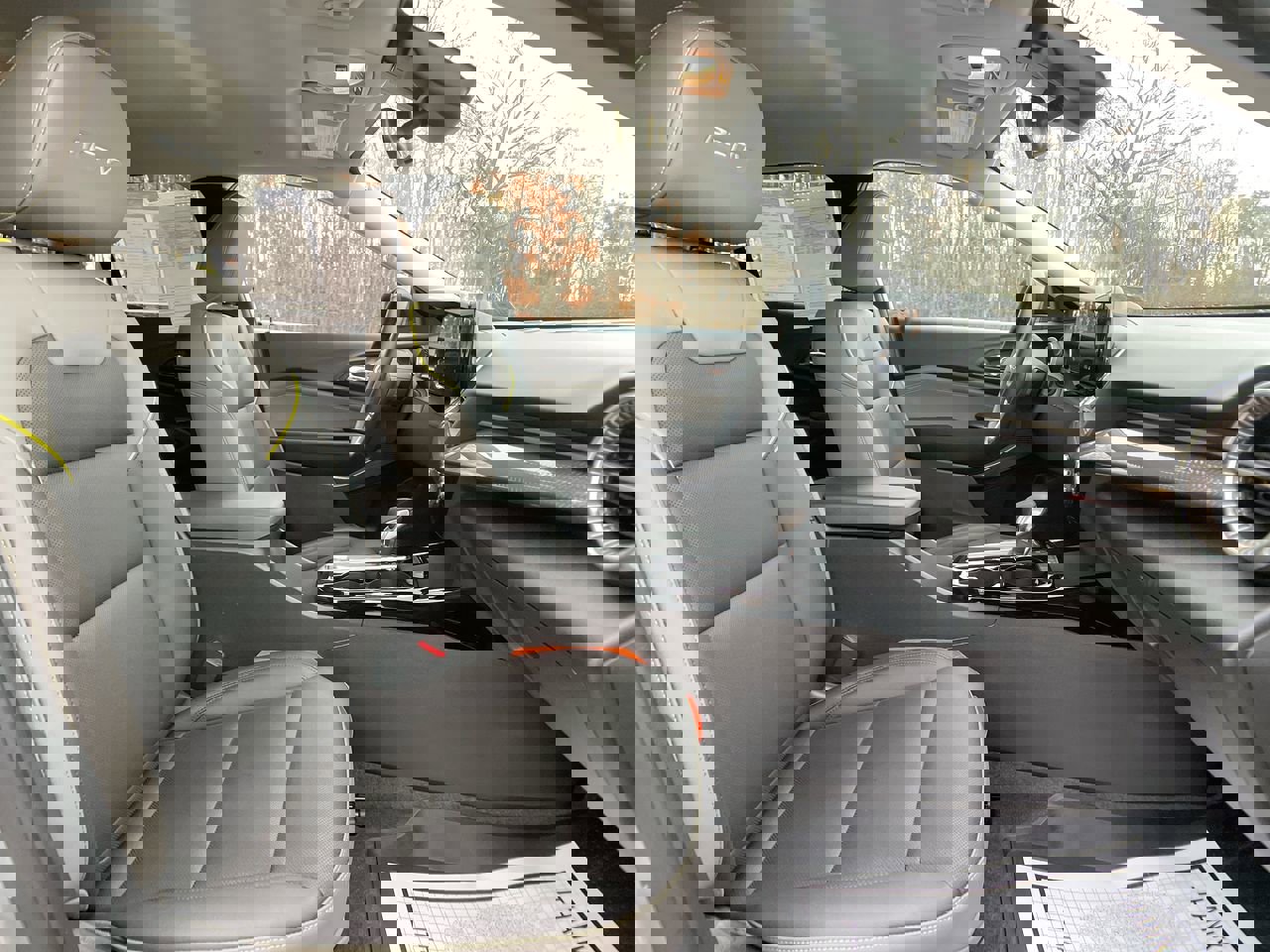 Used 2025 Chevrolet Trax ACTIV w/ Driver Confidence Package image 27