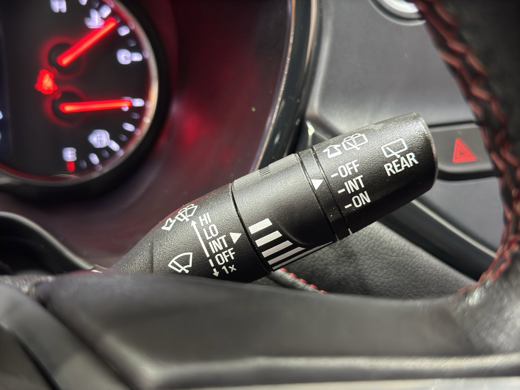 Used 2019 Chevrolet Blazer RS image 28