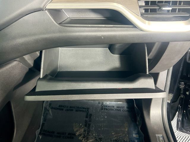 Used 2024 GMC Terrain Denali w/ Denali Premium Package image 31