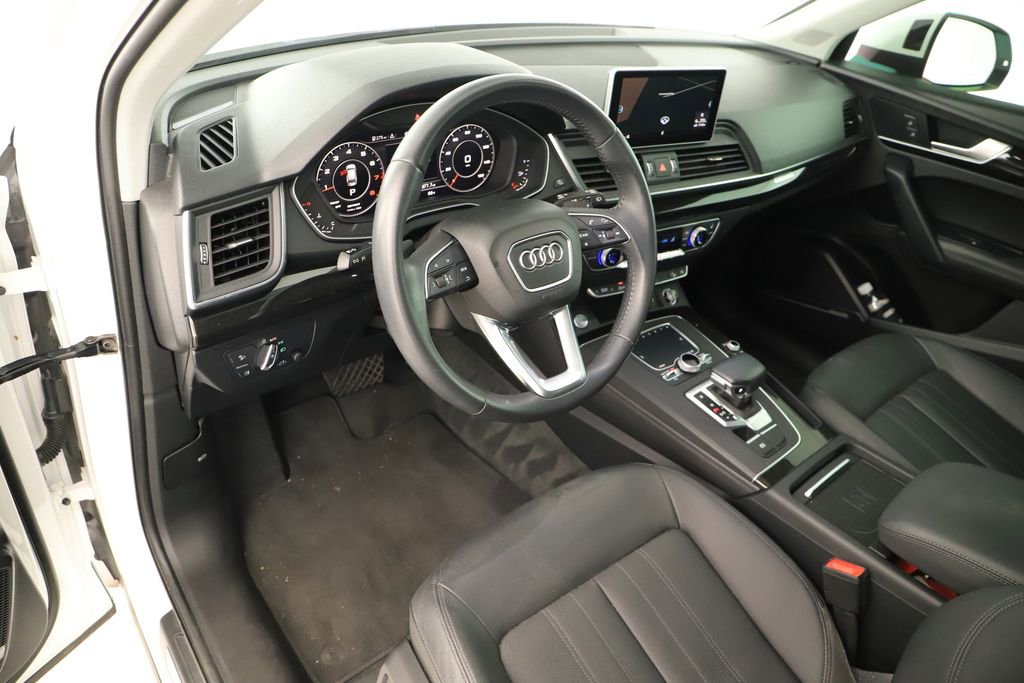 Used 2020 Audi Q5 2.0T Premium Plus w/ Premium Plus Package AWD/4WD image 15