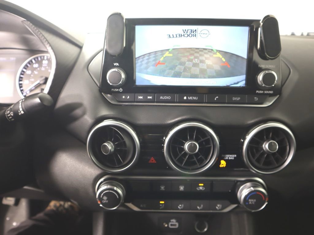 Certified 2022 Nissan Sentra S image 13