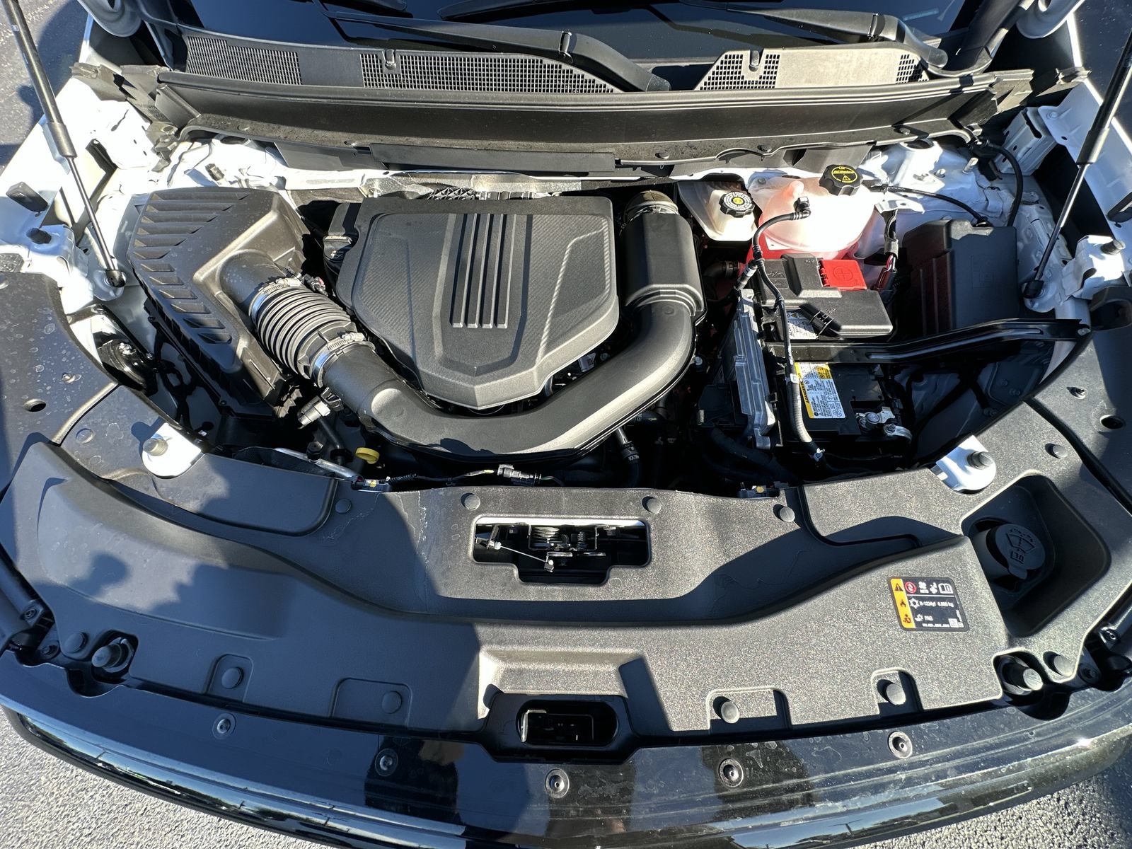 Used 2026 Chevrolet Traverse RS FWD image 34