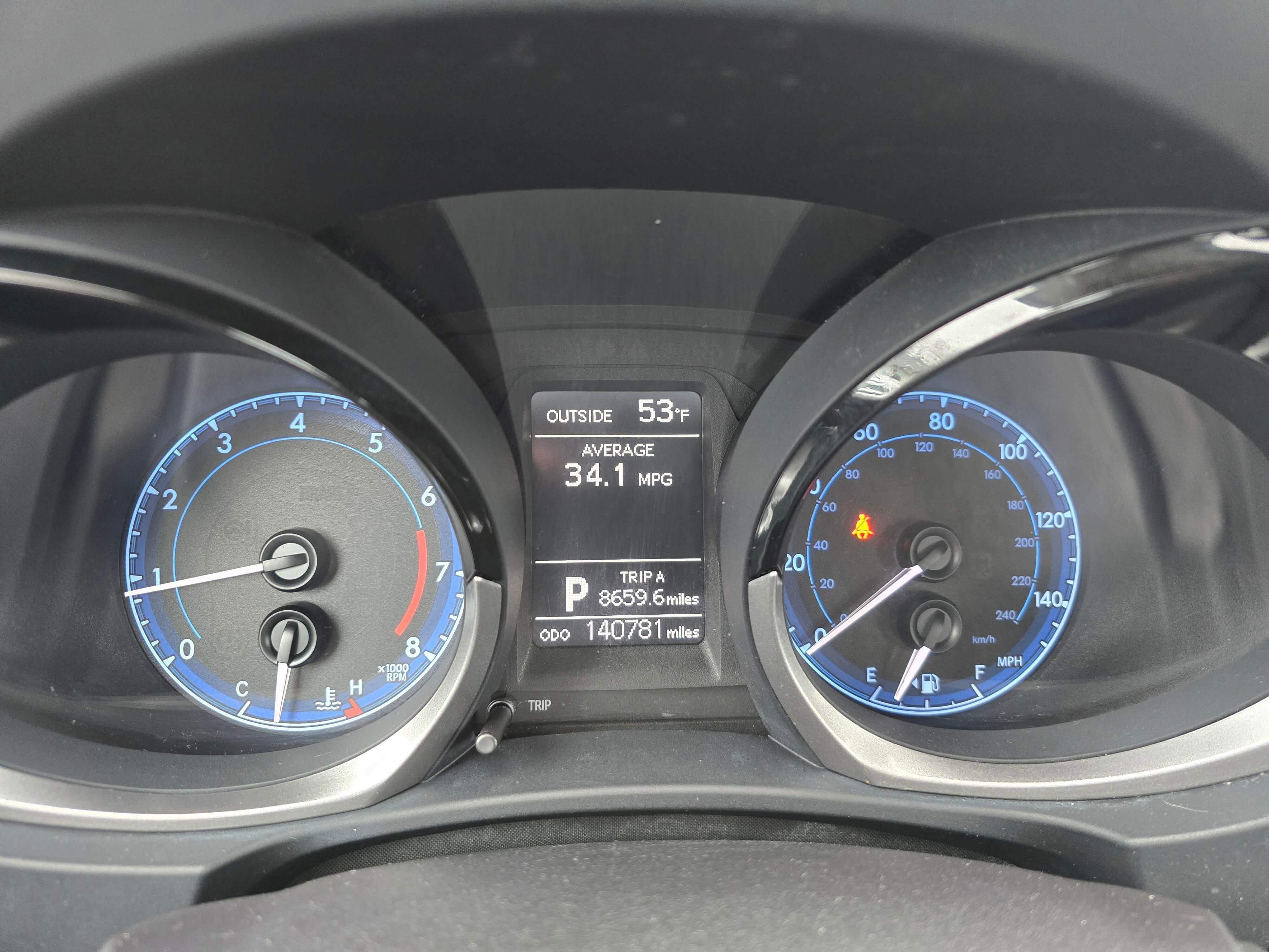 Used 2015 Toyota Corolla S FWD image 14