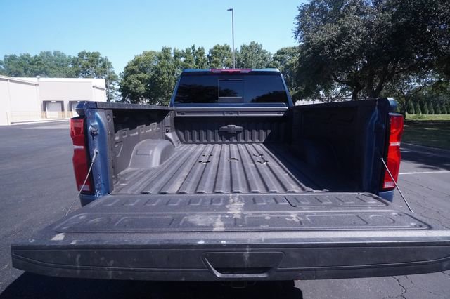 Used 2025 Chevrolet Silverado 2500 High Country AWD/4WD image 11