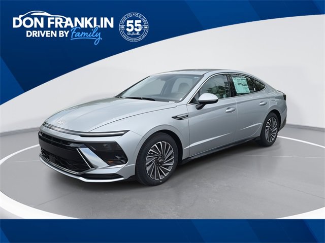 New 2025 Hyundai Sonata SEL image 1